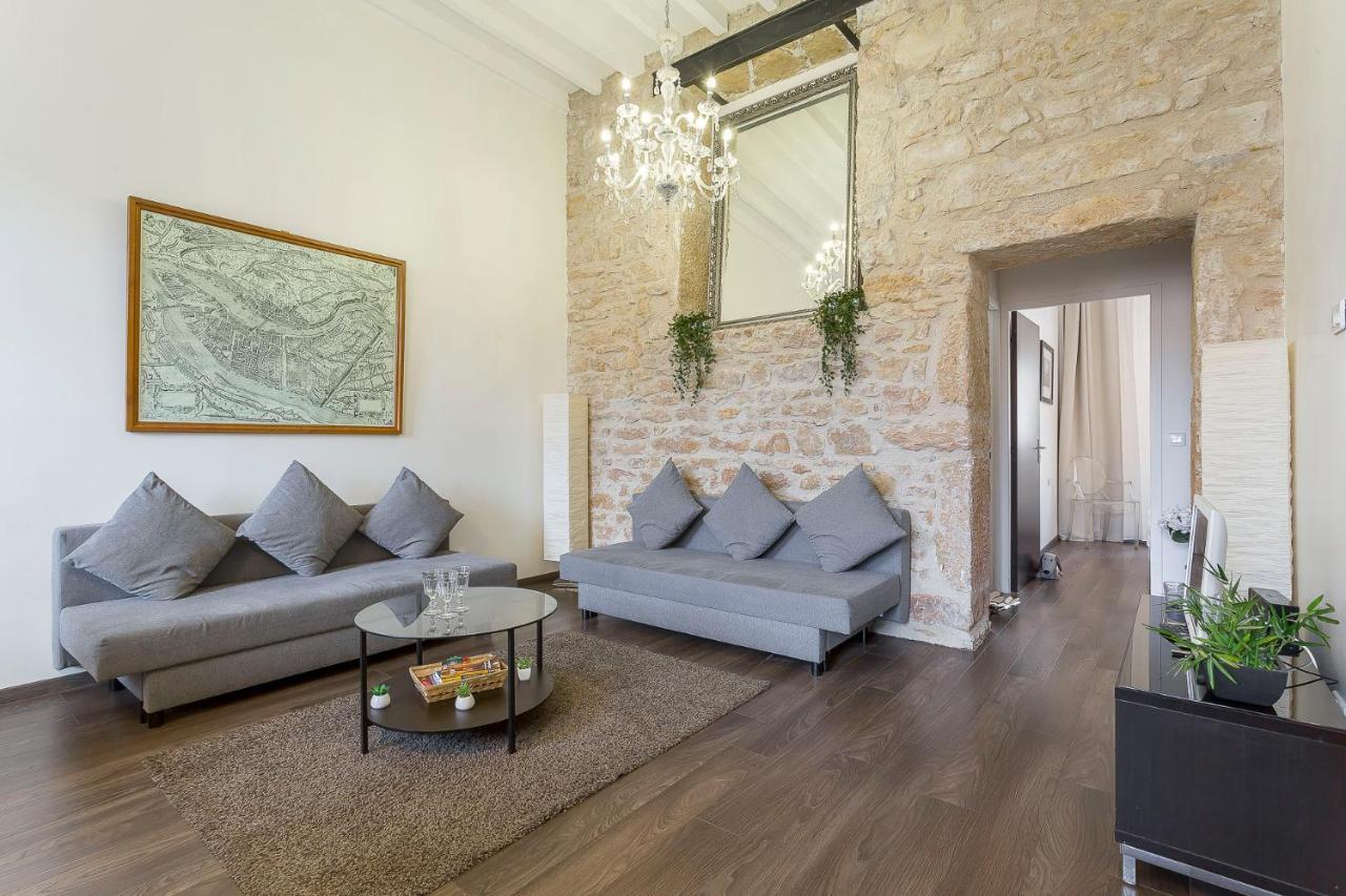 Apartamento Le Jacquard Garage Lyon Centre Pour 2 A 8 Pers Exterior foto